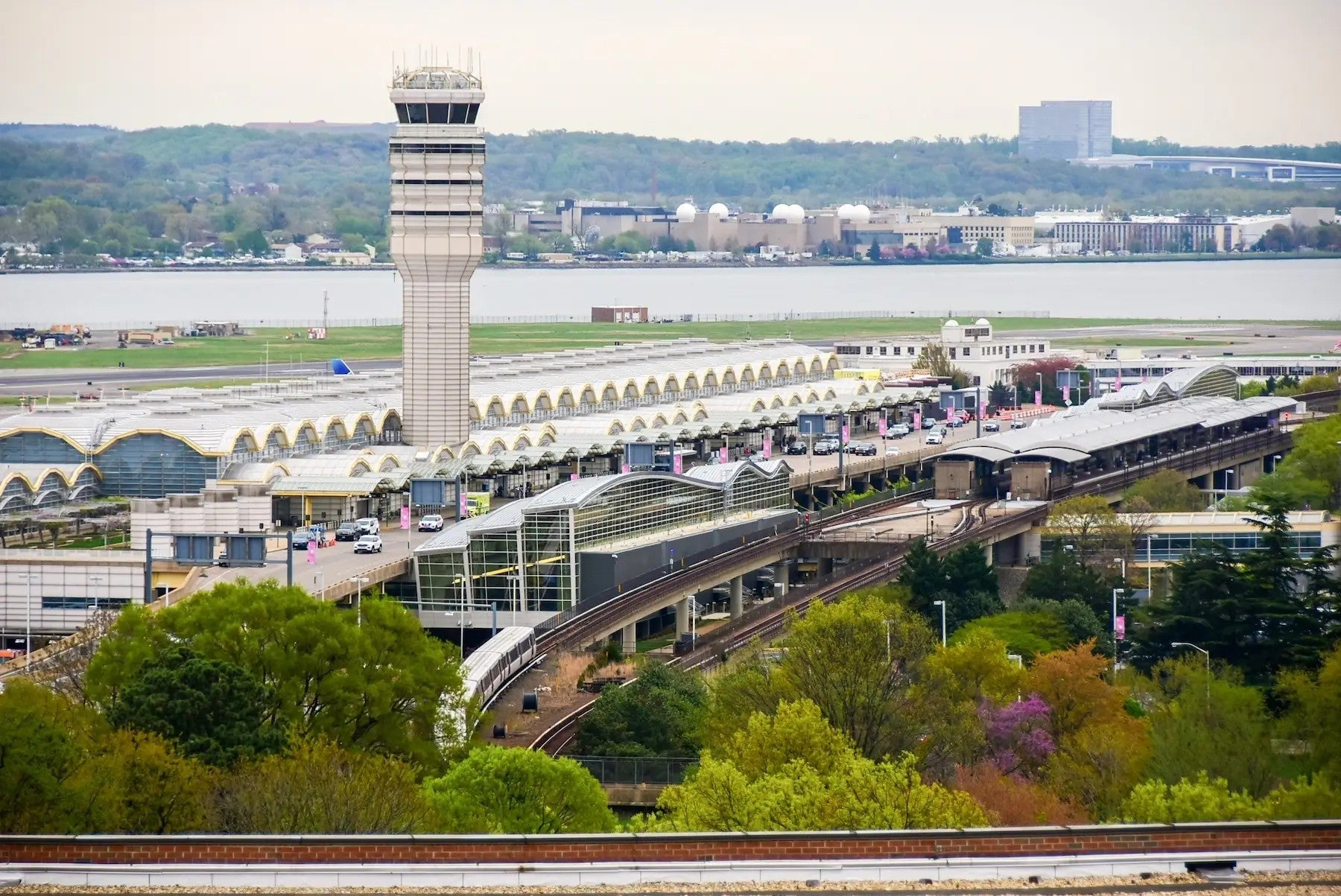 KDCA Reagan D.C. airport air traffic control ATC