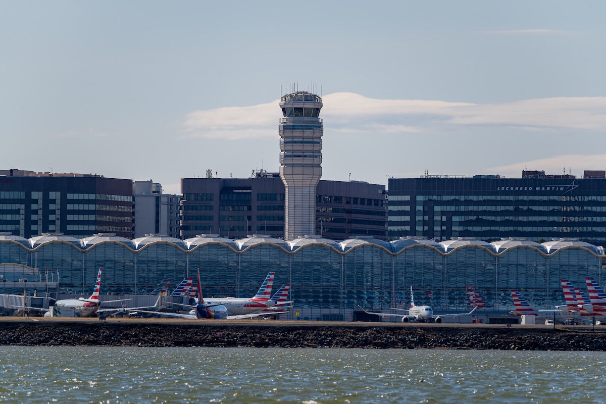 ATC tower at KDCA